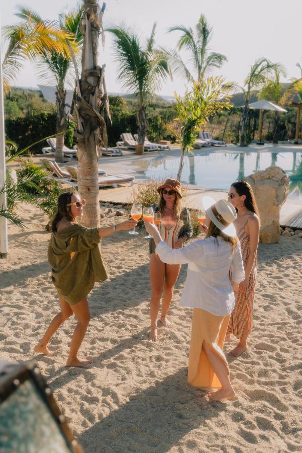 Baja Nomads Hotel - Adults 15 Plus Тодос-Сантос Экстерьер фото